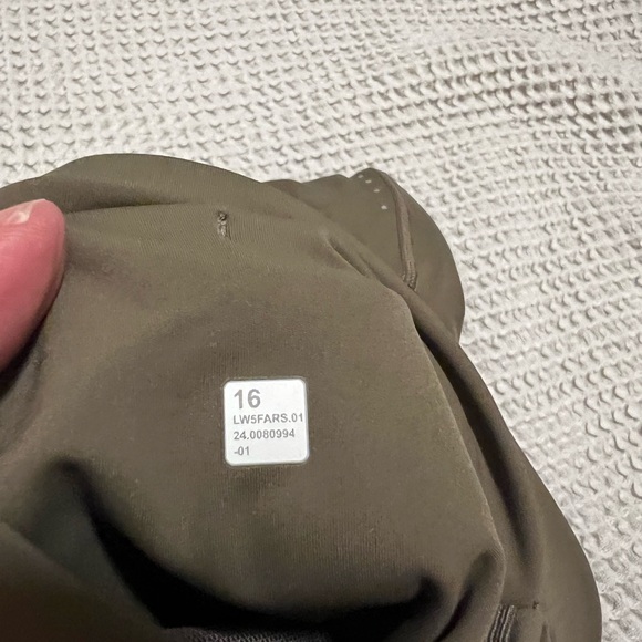 Lululemon fast and free leggings - Picture 6 of 9